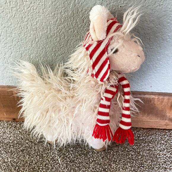 Pier 1 Jingle Buddies Lima the Llama Christmas Plush - Picture 1 of 5